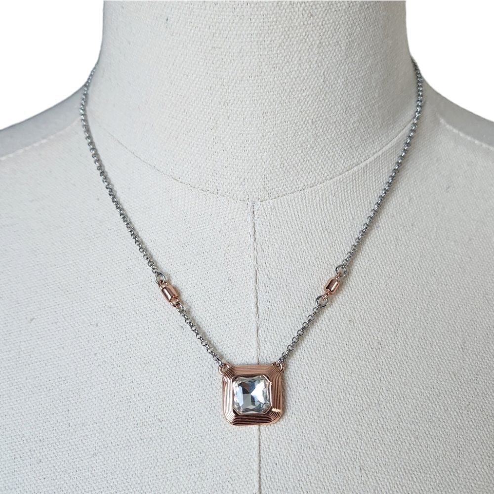 NWOT Lia Sophia rose gold and silver cut crystal necklace